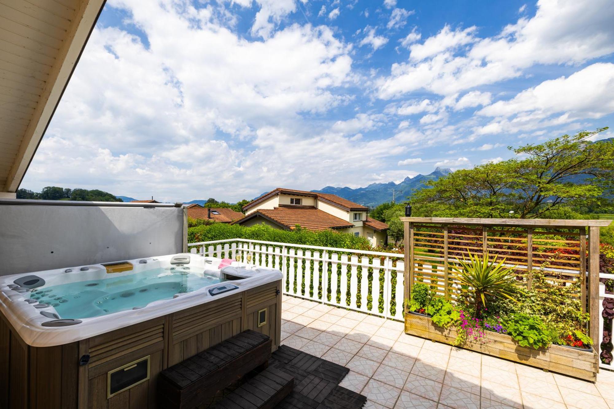 B&B Mon Reve, Petit Dejeuner Bio, Jacuzzi Les Evouettes エクステリア 写真